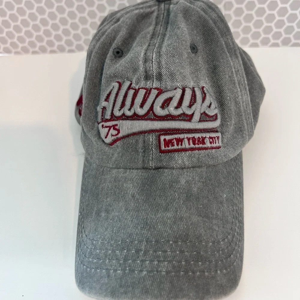 ❤️5 For $20❤️ Men’s Always New York Cap ‘75❤️